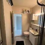 Ottos Hus, Like Ved Stranden Og Hvalsenteret I Sentrum Av Nb Ma Rengjores Etter Endt Leie Eller Betal 1100 Kr For Rengjorings Hjelp Отель 3*