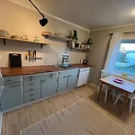 Ottos Hus, Like Ved Stranden Og Hvalsenteret I Sentrum Av Nb Ma Rengjores Etter Endt Leie Eller Betal 1100 Kr For Rengjorings Hjelp 3* Анденес