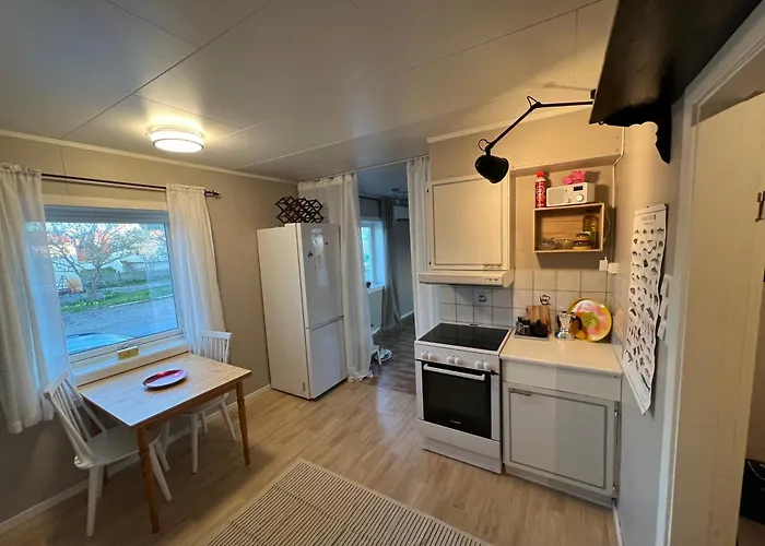 Ottos Hus, Like Ved Stranden Og Hvalsenteret I Sentrum Av Nb Ma Rengjores Etter Endt Leie Eller Betal 1100 Kr For Rengjorings Hjelp 3* Анденес